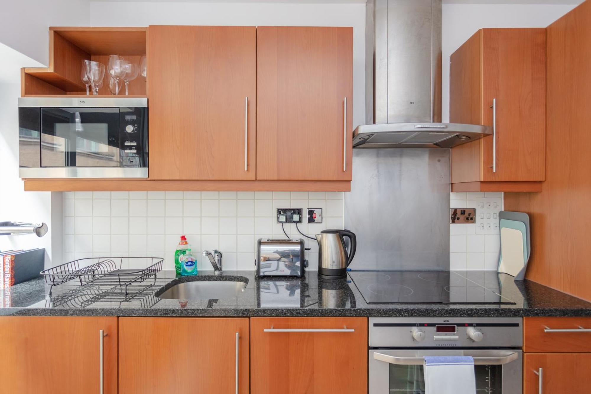 Stylish 1 Bedroom Apartment In Holborn In A Great Location Londres Extérieur photo